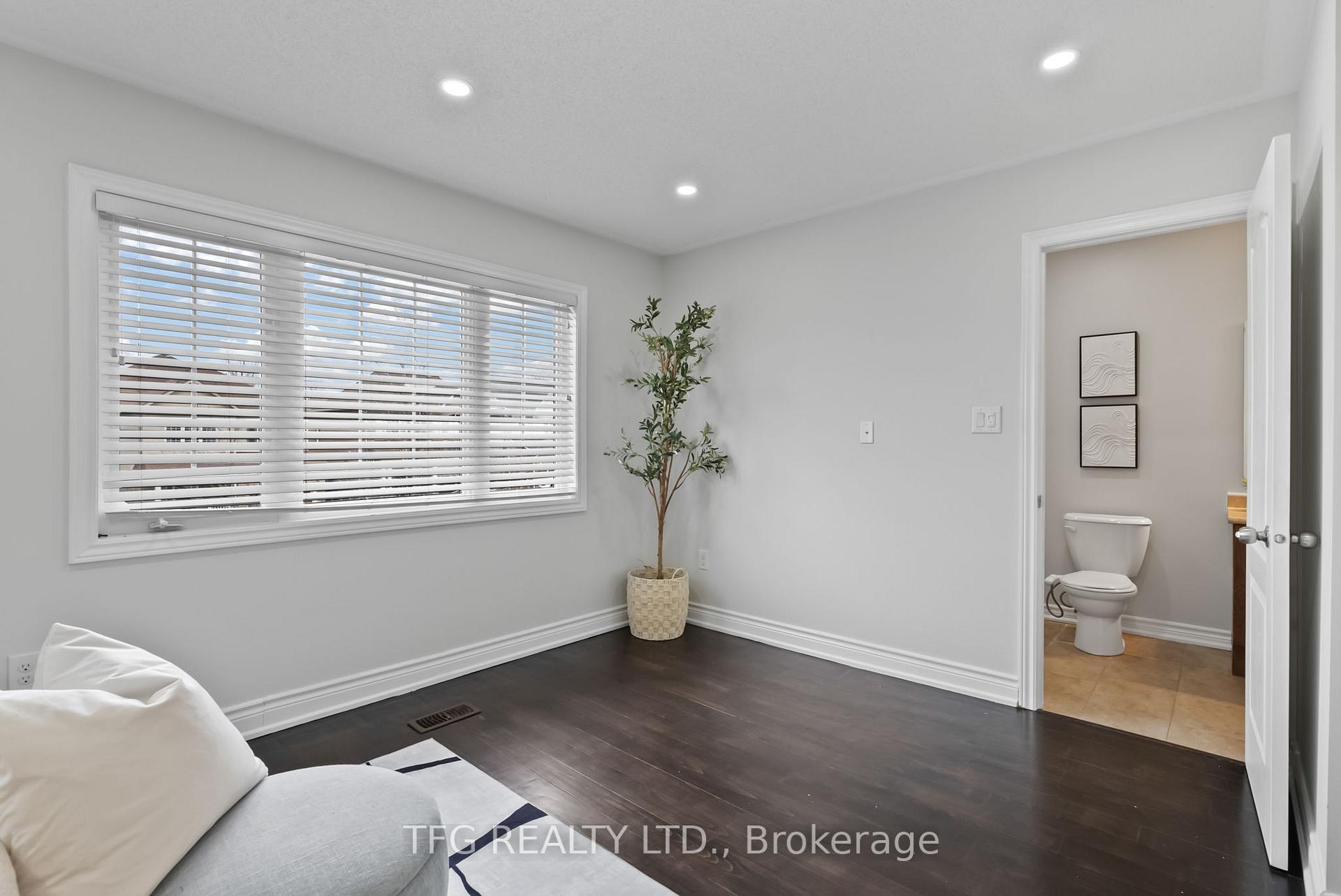 Photo 13 of 141 Worden Drive, Clarington, Courtice — HOMEH