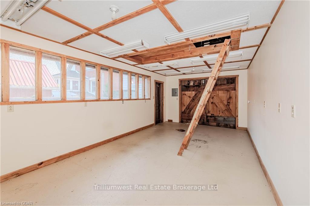 Photo 25 of 285 Paisley Road, Guelph, Junction/Onward Willow — HOMEH