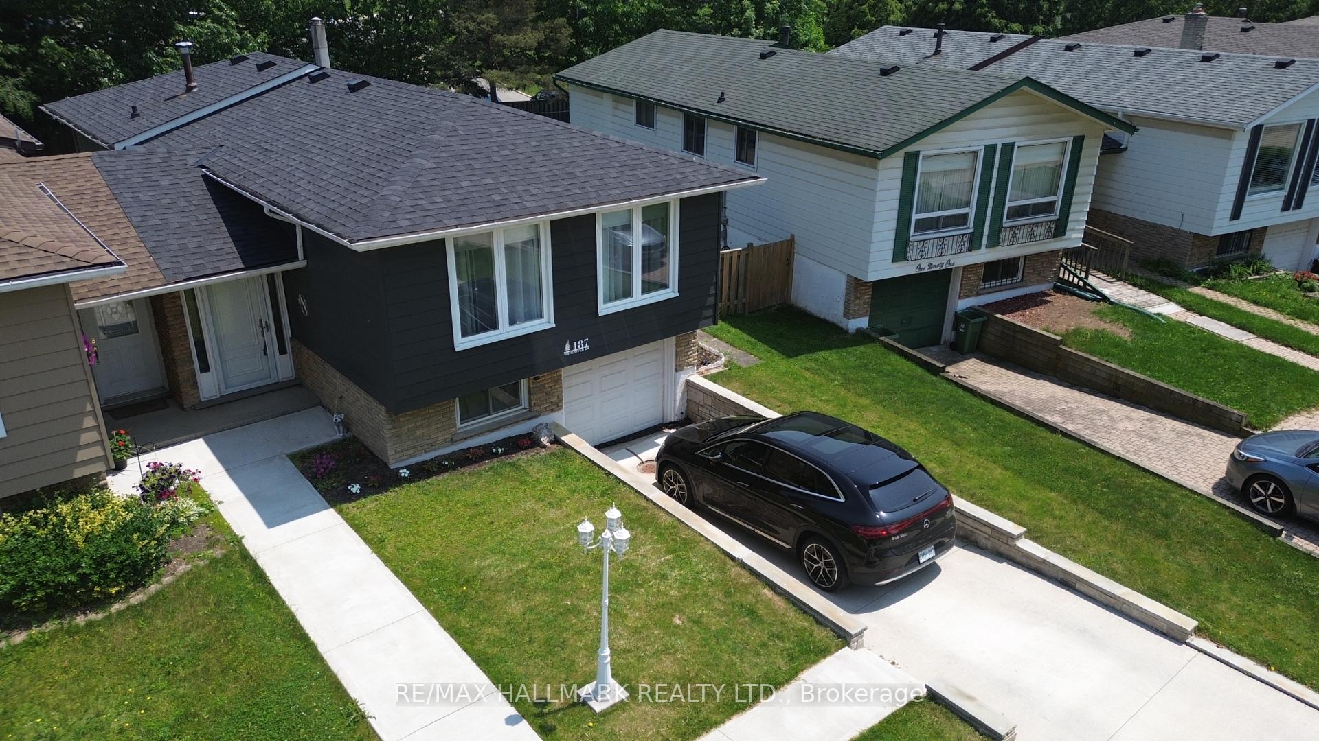 Photo 5 of 187 Wendover Drive, Hamilton, Fessenden — HOMEH