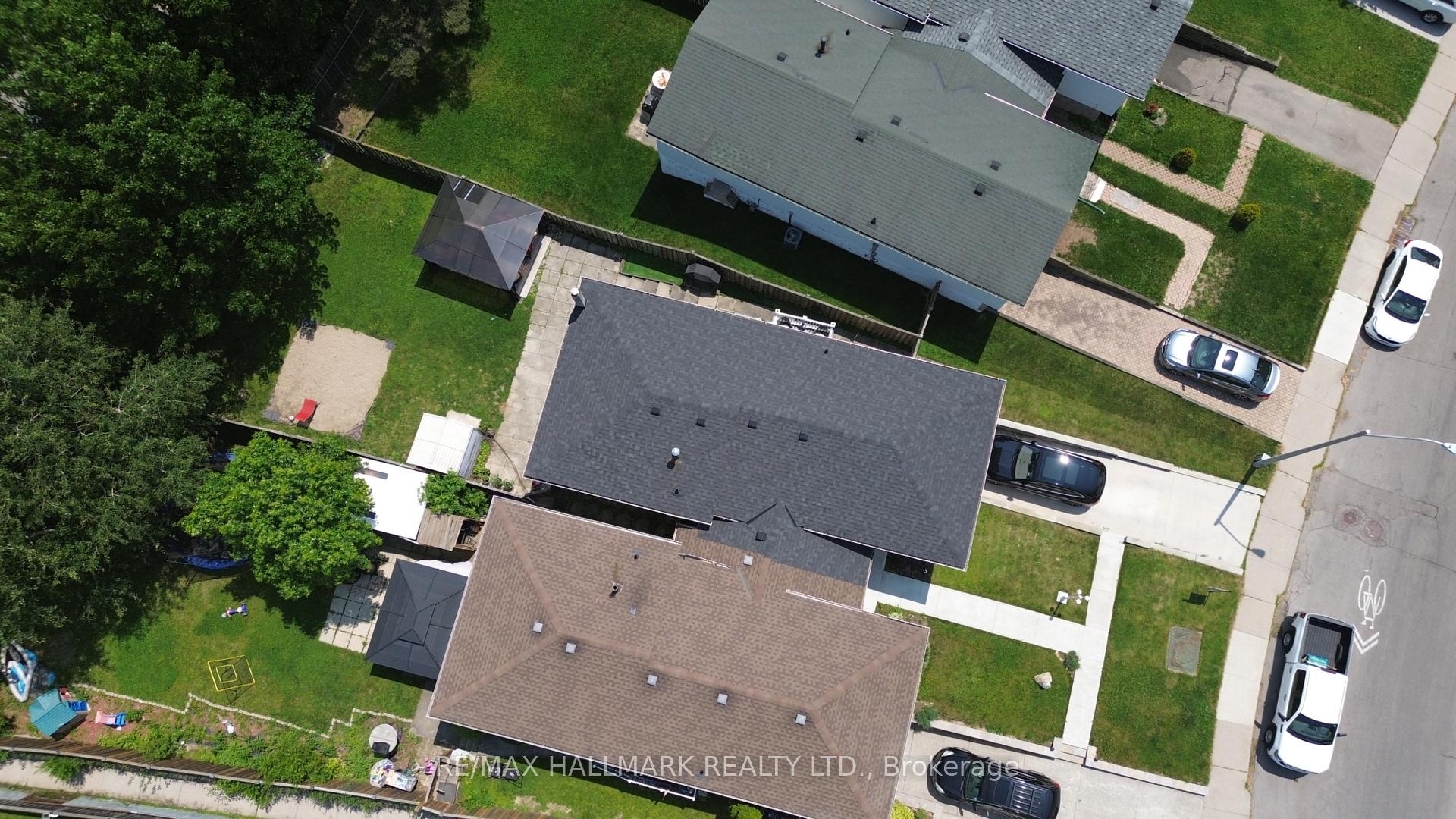 Photo 6 of 187 Wendover Drive, Hamilton, Fessenden — HOMEH