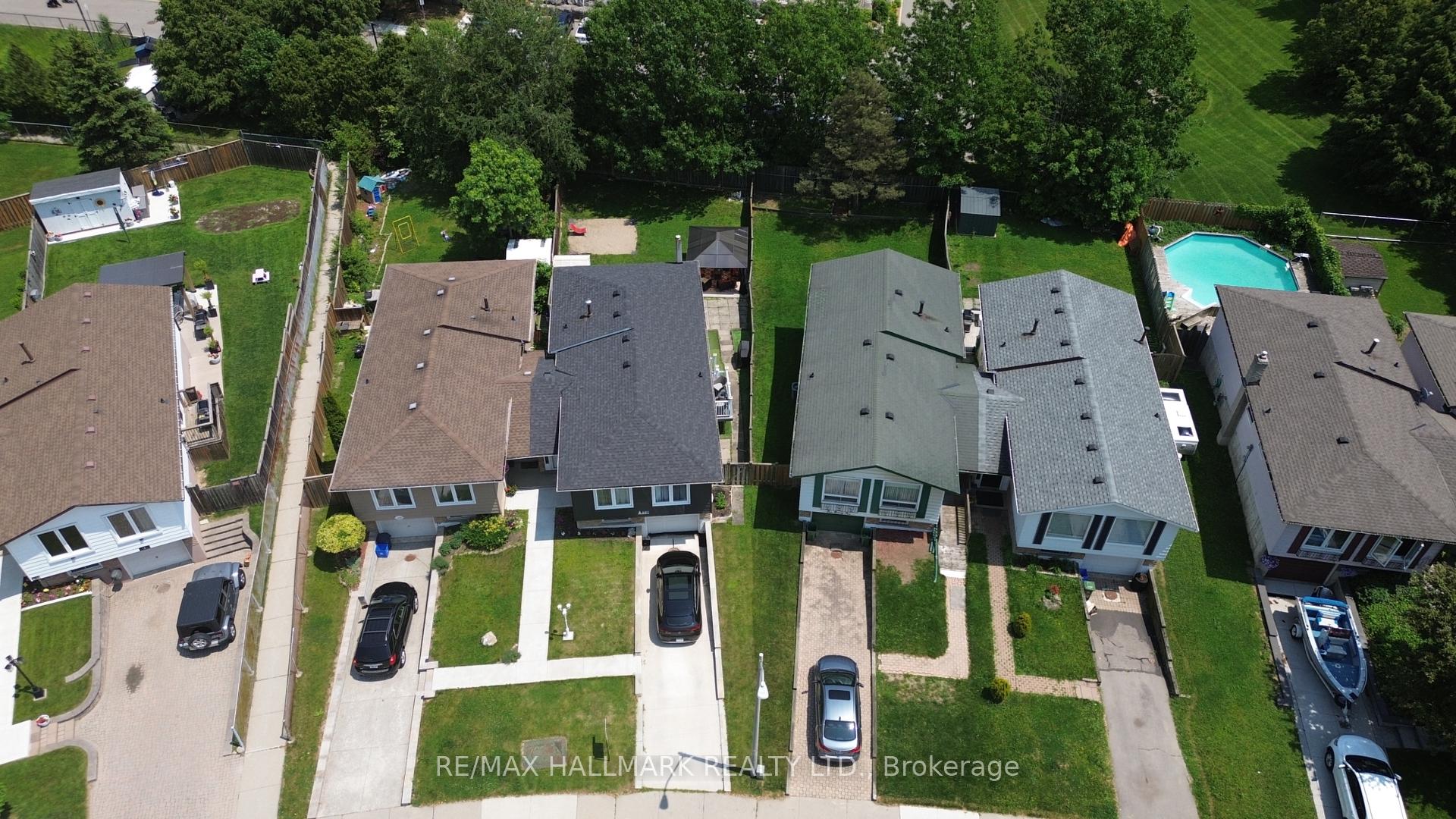 Photo 10 of 187 Wendover Drive, Hamilton, Fessenden — HOMEH