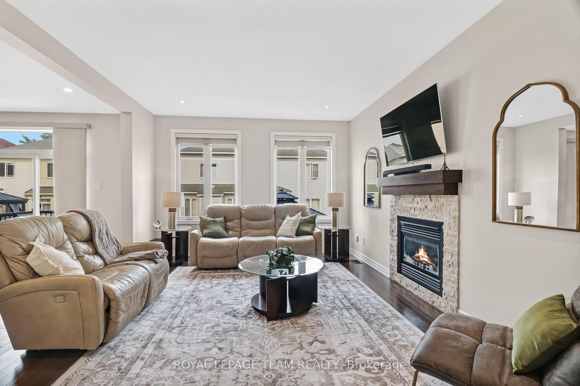 Photo 9 of 3519 Woodroffe Avenue, Ottawa, Barrhaven - Strandherd — HOMEH