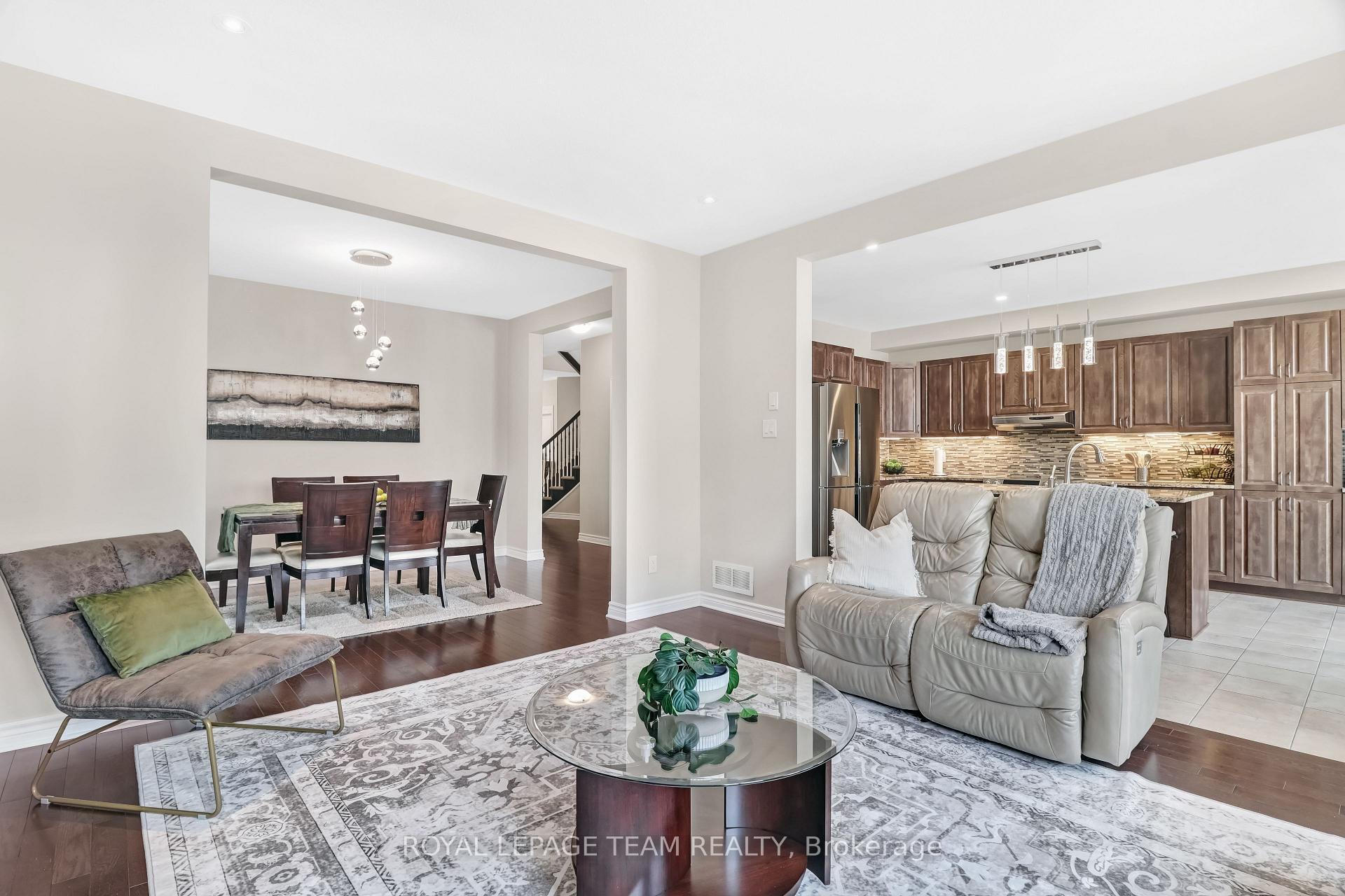 Photo 12 of 3519 Woodroffe Avenue, Ottawa, Barrhaven - Strandherd — HOMEH