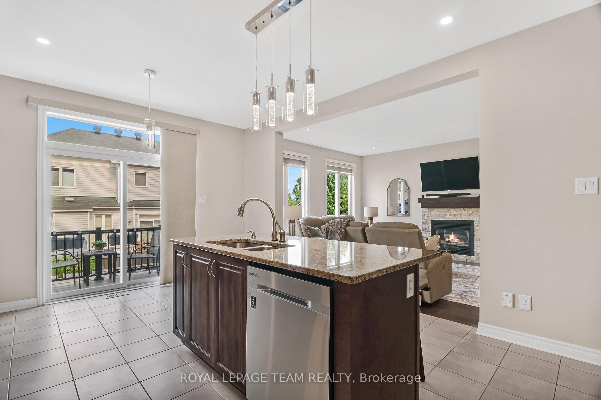 Photo 14 of 3519 Woodroffe Avenue, Ottawa, Barrhaven - Strandherd — HOMEH