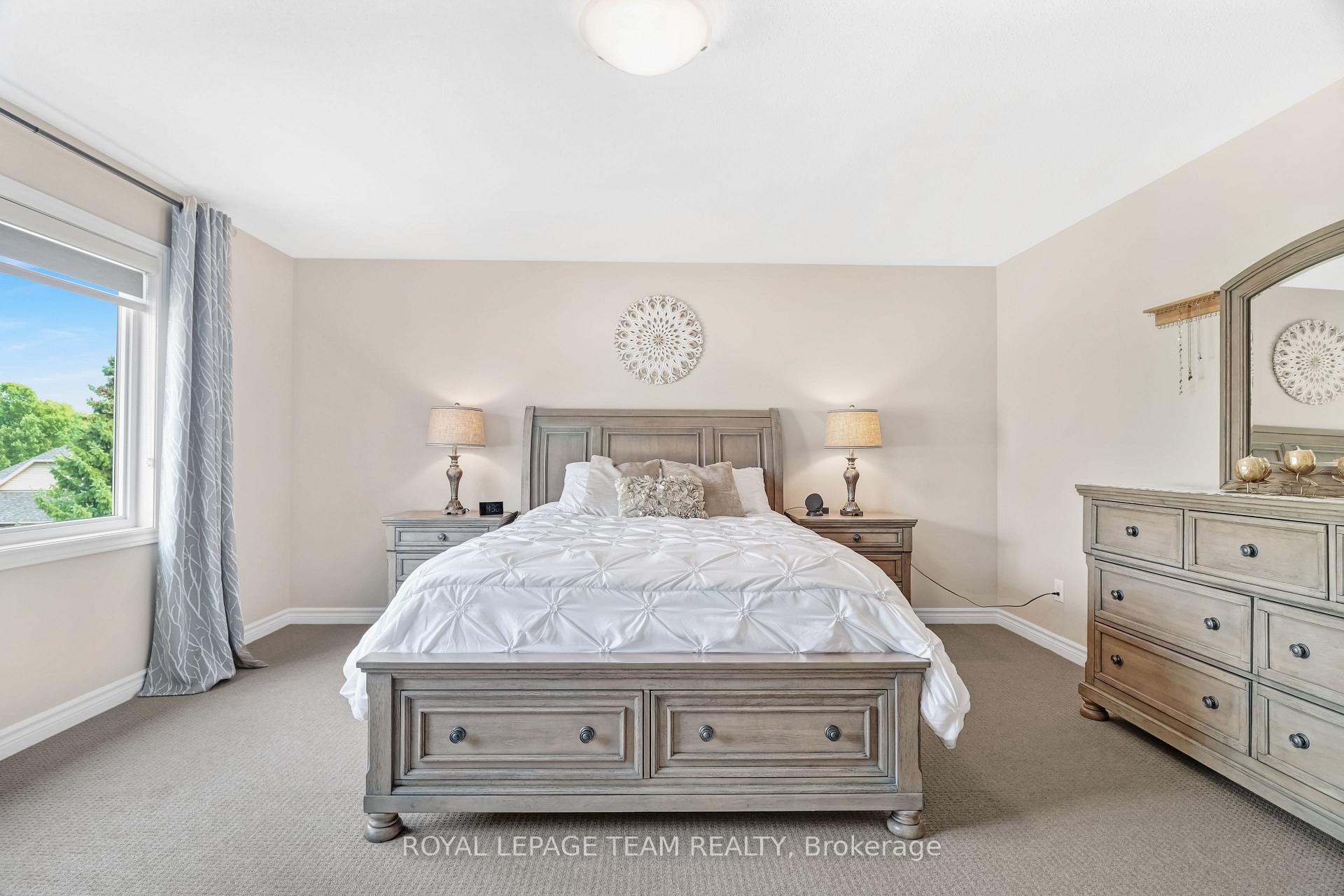 Photo 21 of 3519 Woodroffe Avenue, Ottawa, Barrhaven - Strandherd — HOMEH