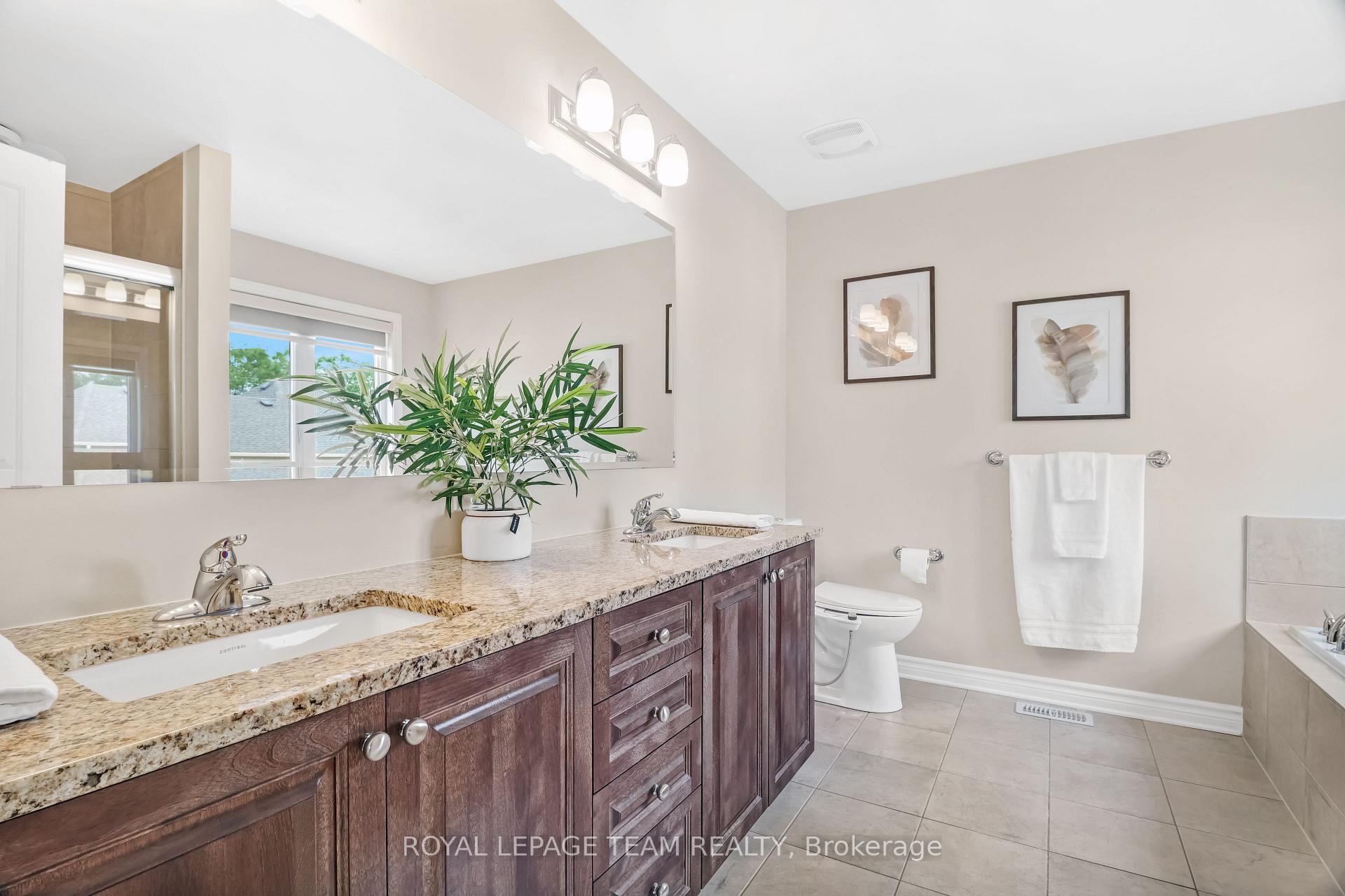 Photo 22 of 3519 Woodroffe Avenue, Ottawa, Barrhaven - Strandherd — HOMEH