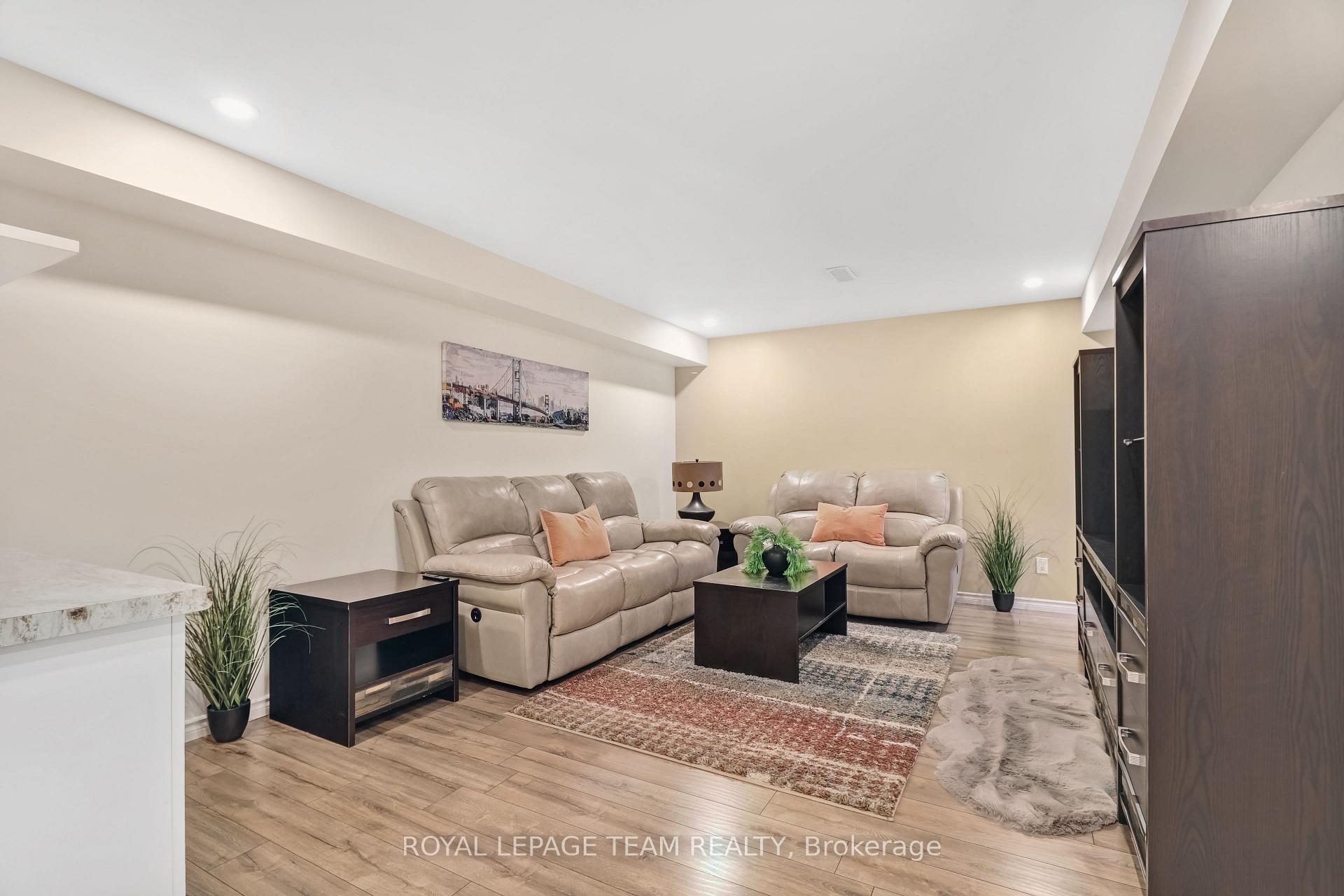 Photo 34 of 3519 Woodroffe Avenue, Ottawa, Barrhaven - Strandherd — HOMEH