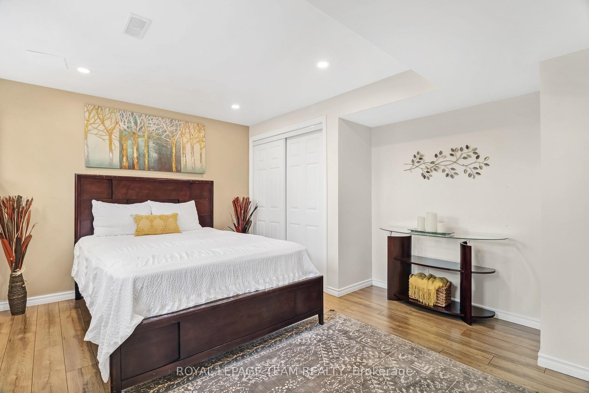 Photo 33 of 3519 Woodroffe Avenue, Ottawa, Barrhaven - Strandherd — HOMEH