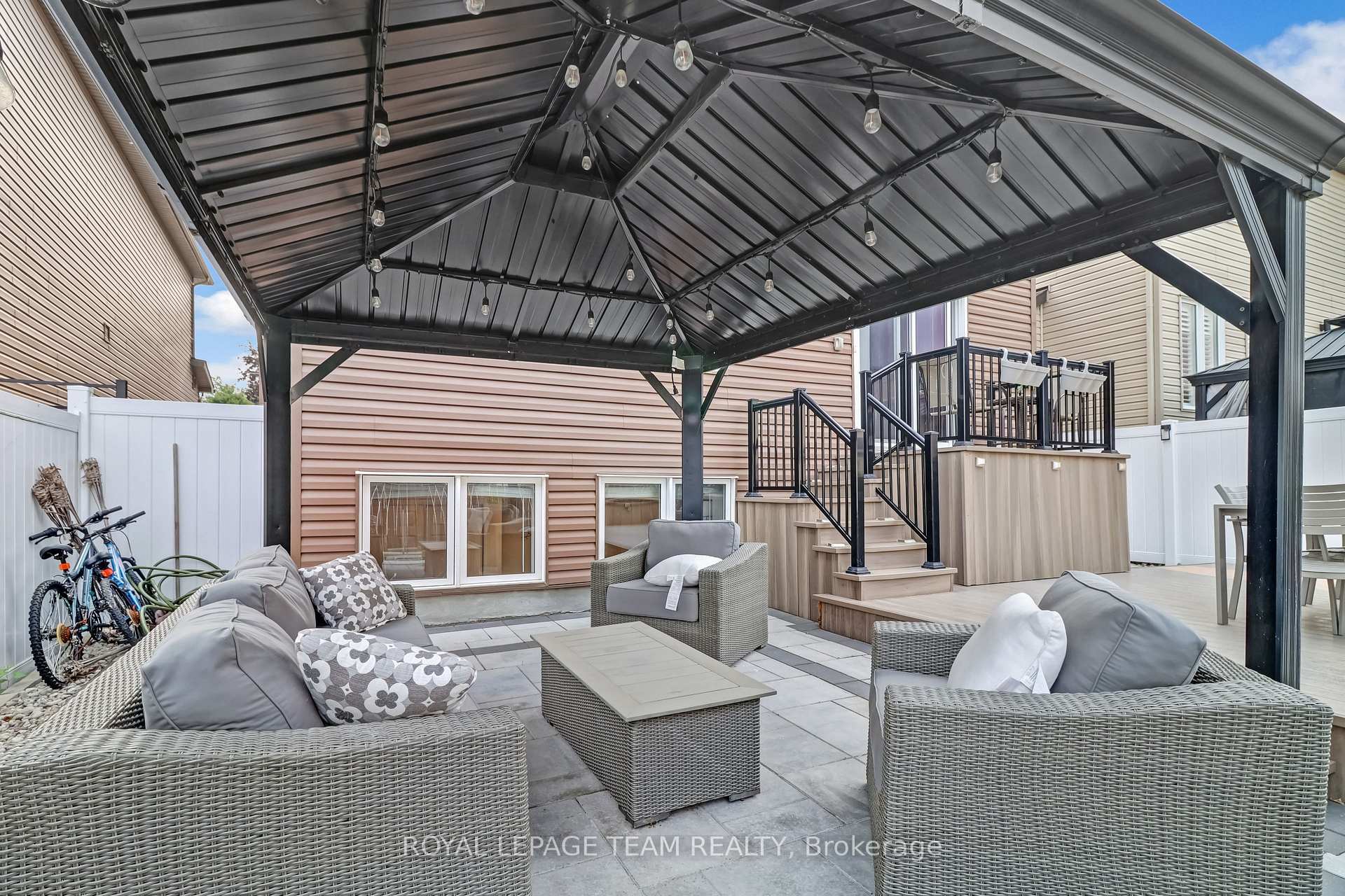 Photo 35 of 3519 Woodroffe Avenue, Ottawa, Barrhaven - Strandherd — HOMEH