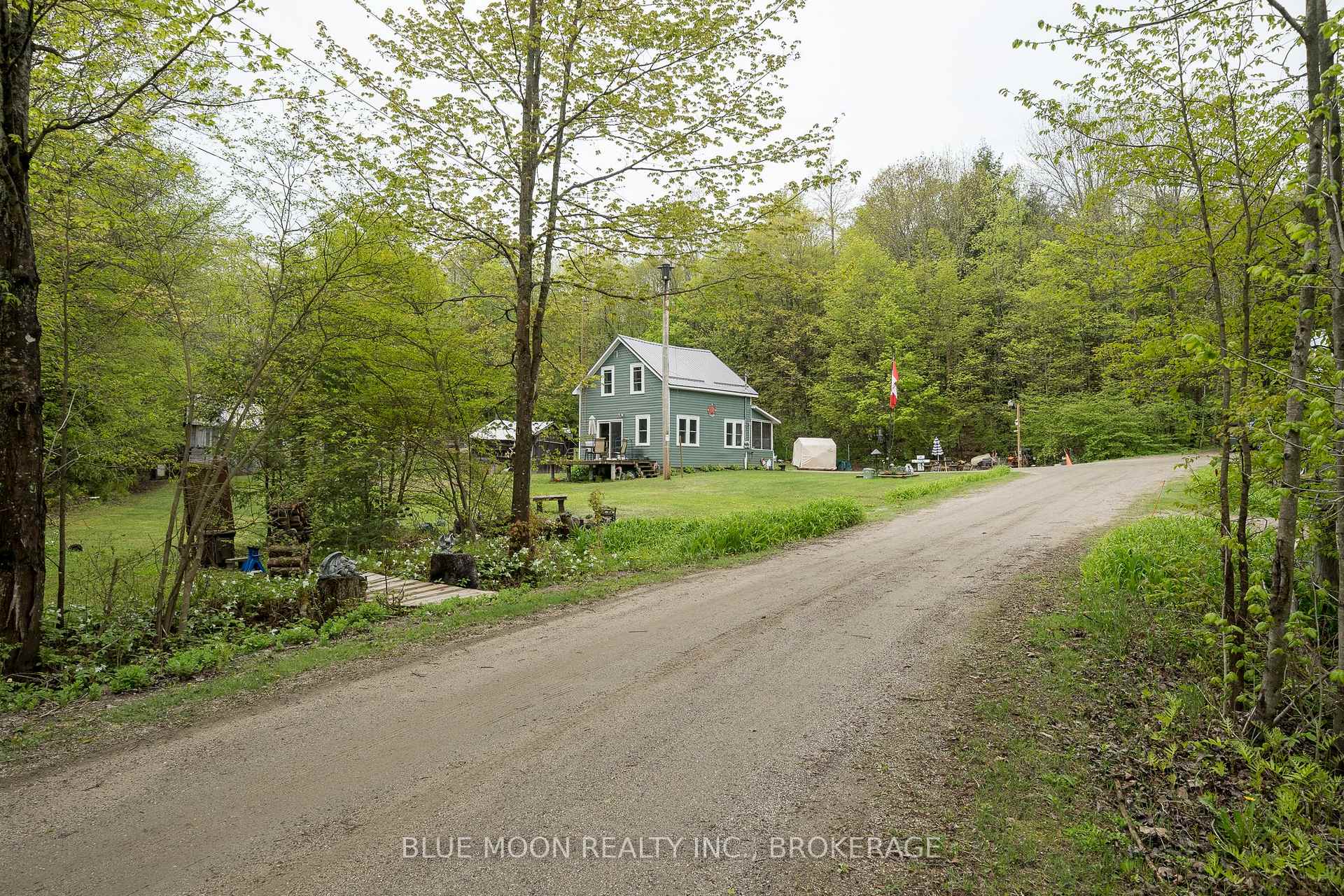 Photo 21 of 1108 South Road, Frontenac, Frontenac North — HOMEH