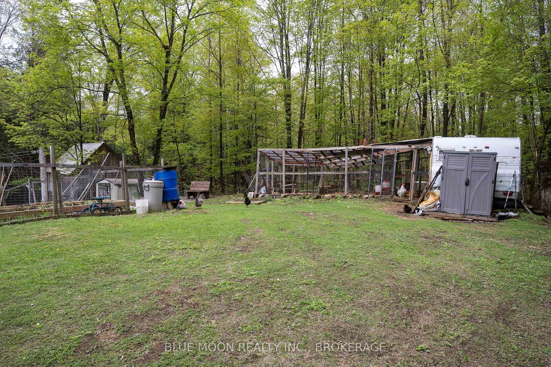 Photo 33 of 1108 South Road, Frontenac, Frontenac North — HOMEH