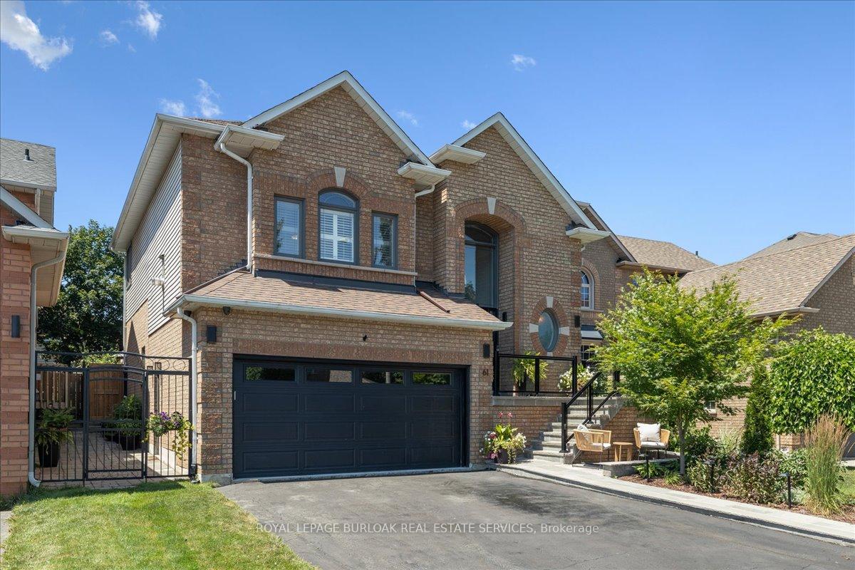 Photo 2 of 61 Niska Drive, Hamilton, Waterdown — HOMEH