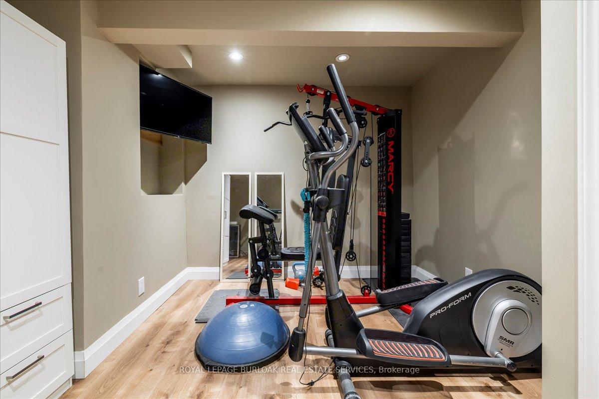 Photo 34 of 61 Niska Drive, Hamilton, Waterdown — HOMEH