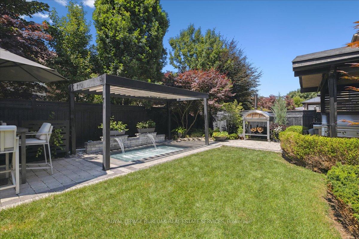 Photo 41 of 61 Niska Drive, Hamilton, Waterdown — HOMEH