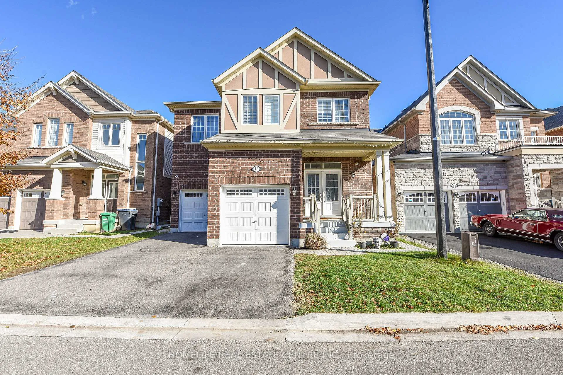 Front of 13 Feeder Street
