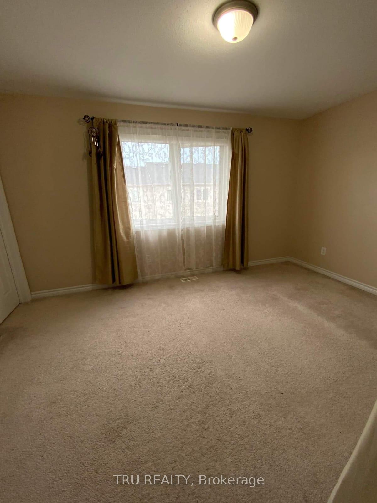 Photo 4 of 3106 Burritts Rapids Place, Ottawa, Barrhaven - Half Moon Bay — HOMEH