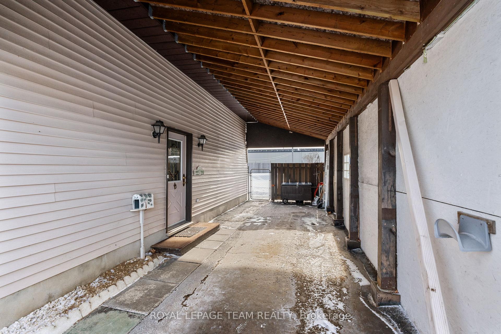 Photo 5 of 87 Seventh Avenue, Arnprior — HOMEH