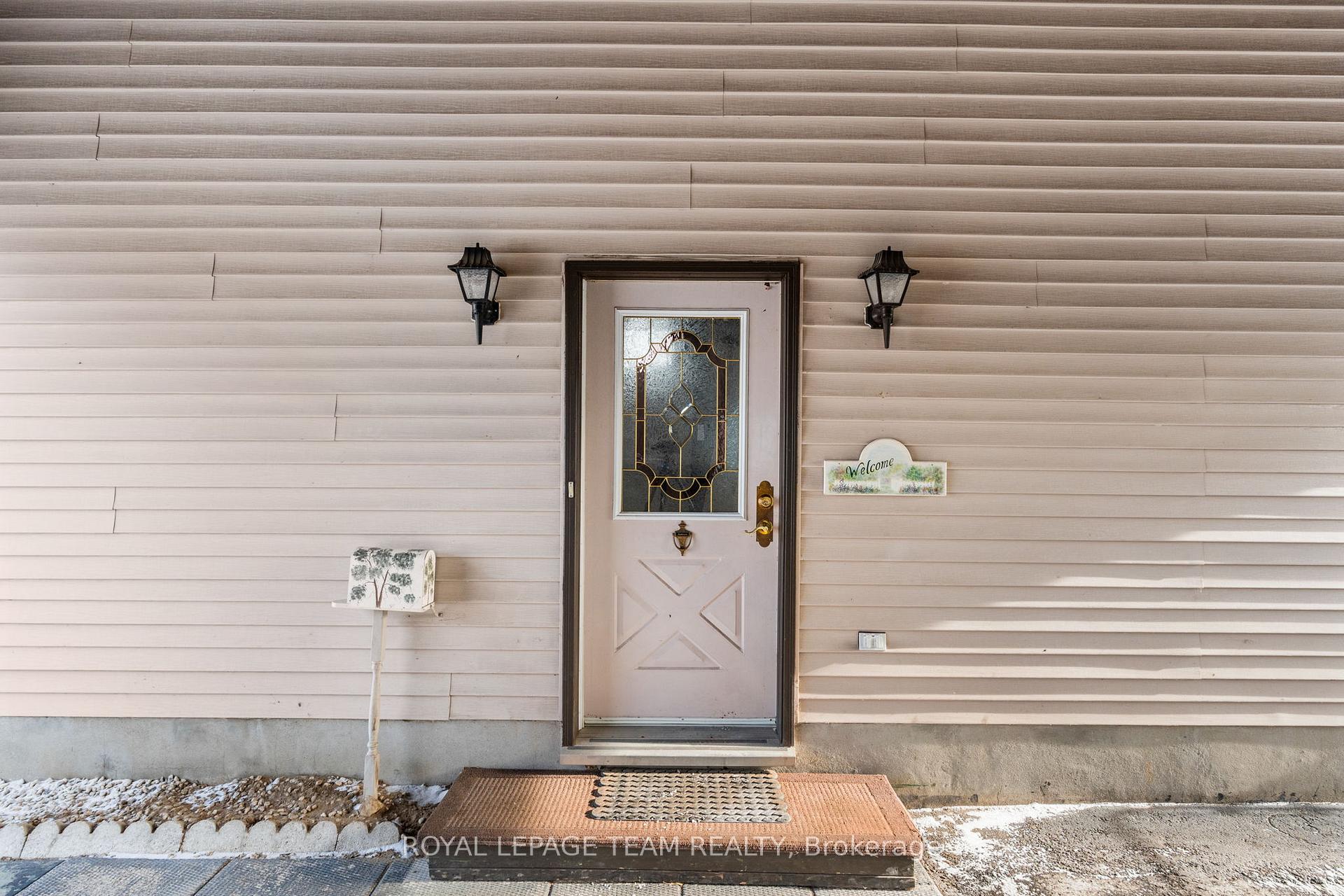 Photo 10 of 87 Seventh Avenue, Arnprior — HOMEH