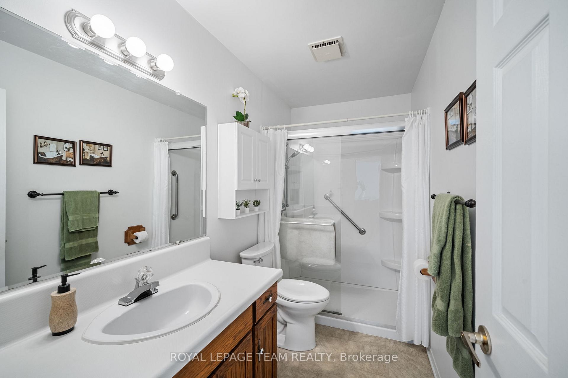 Photo 17 of 87 Seventh Avenue, Arnprior — HOMEH