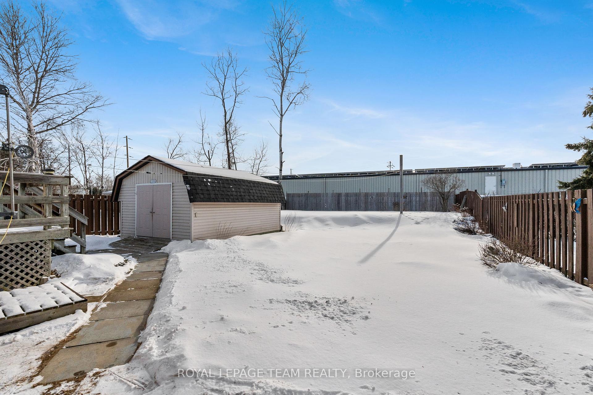 Photo 33 of 87 Seventh Avenue, Arnprior — HOMEH