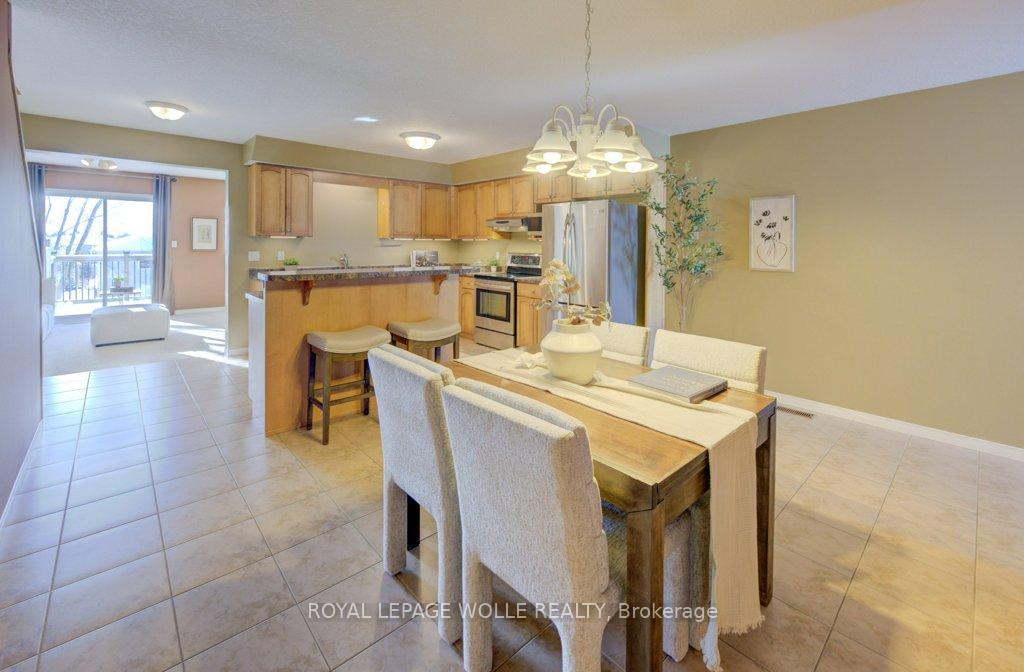 Photo 9 of 46 Hasler Crescent, Guelph, Pineridge/Westminster Woods — HOMEH