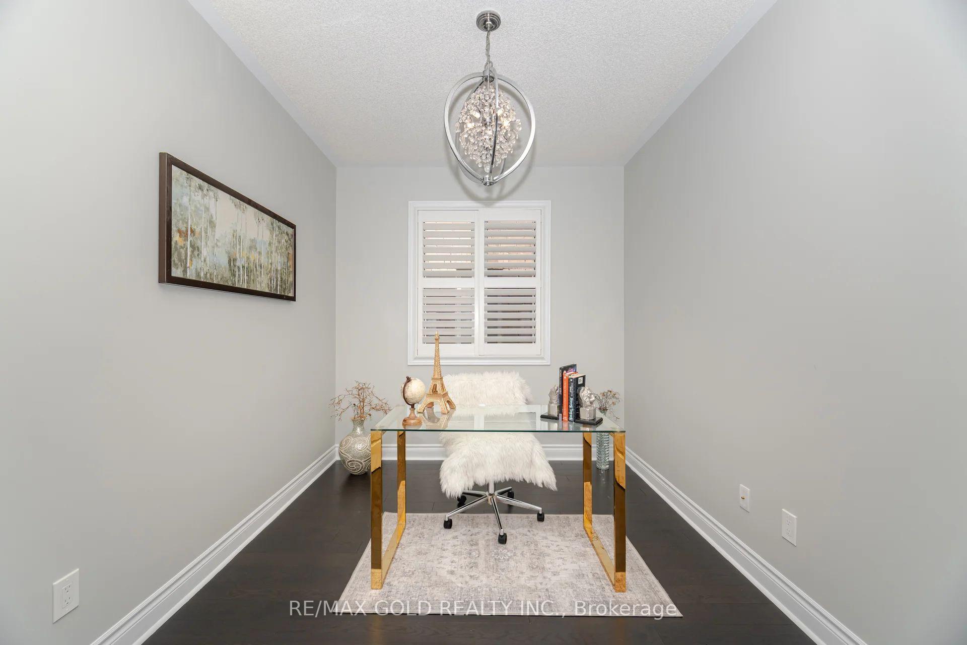 Photo 12 of 15 Henry Wilson Drive, Caledon, Caledon East — HOMEH