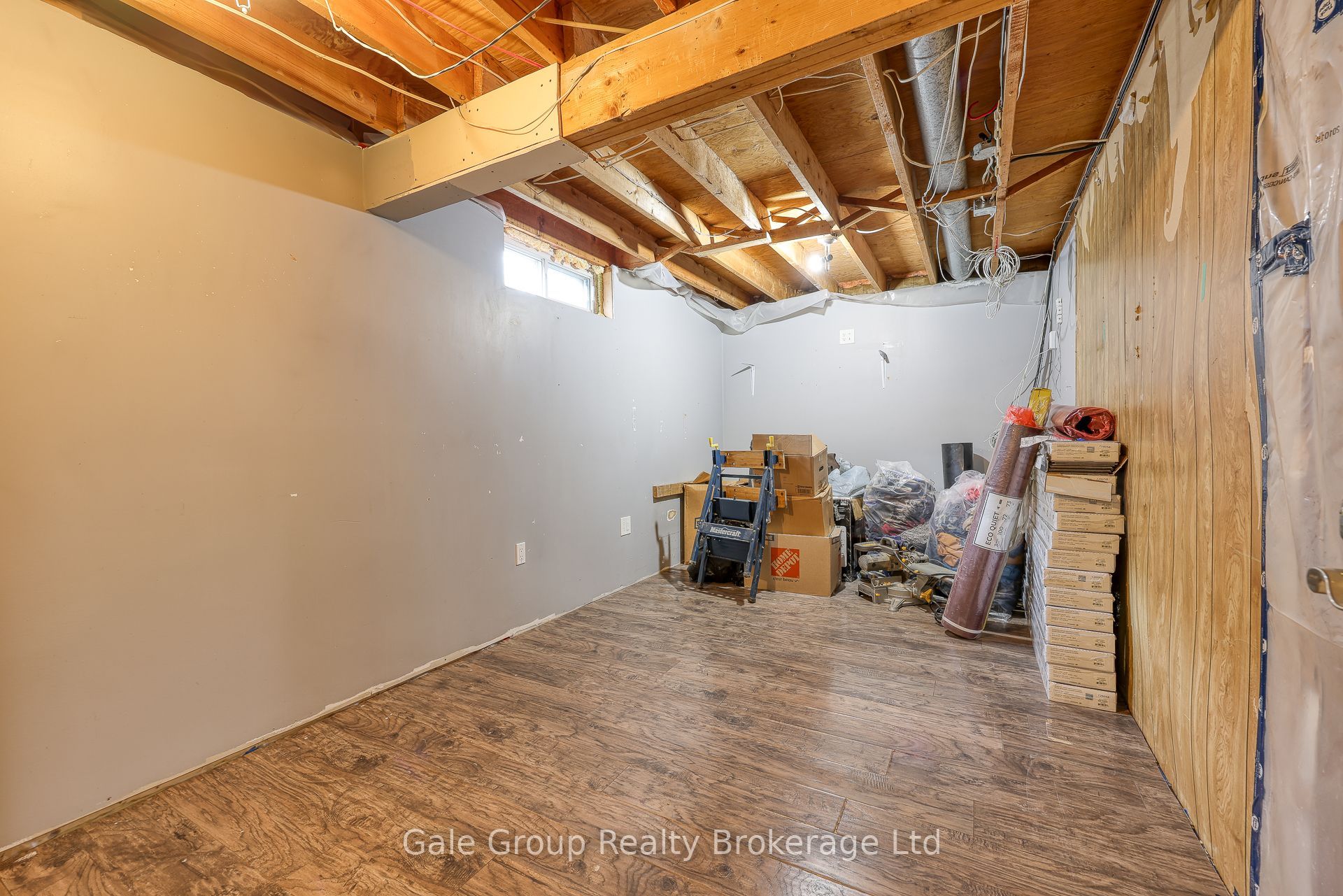 Photo 55 of 235 Huntingdon Crescent, Waterloo — HOMEH