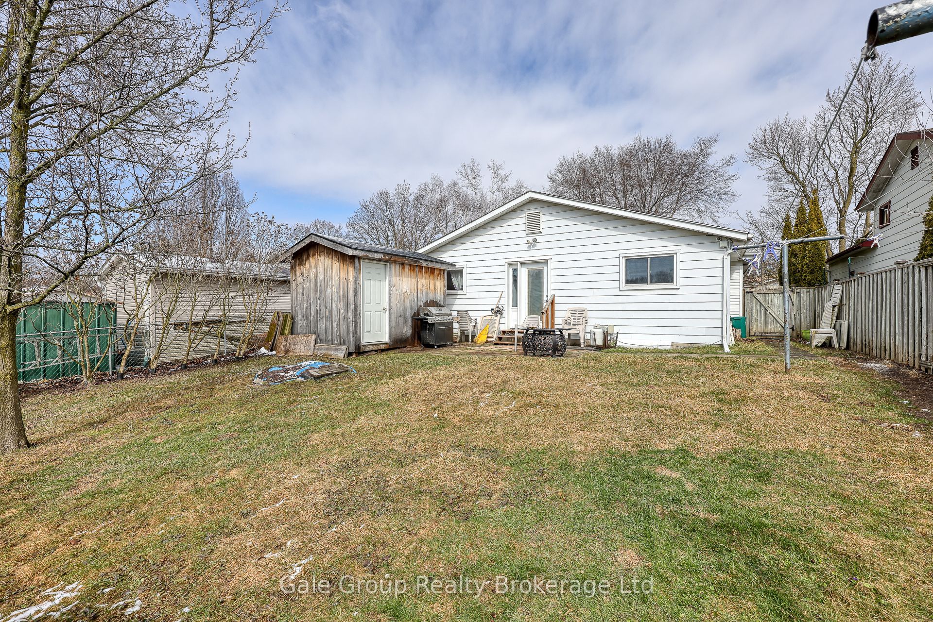 Photo 67 of 235 Huntingdon Crescent, Waterloo — HOMEH