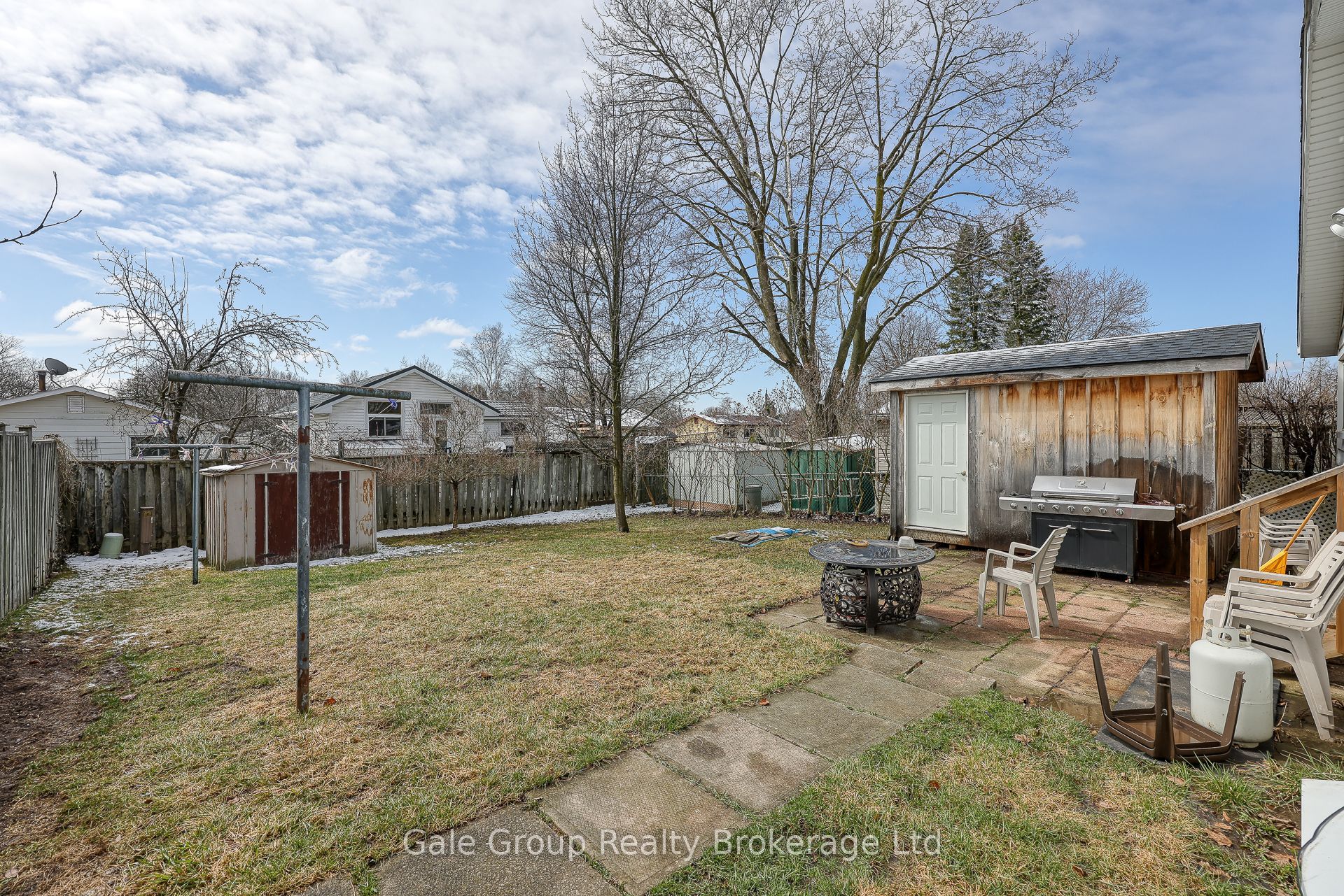 Photo 65 of 235 Huntingdon Crescent, Waterloo — HOMEH