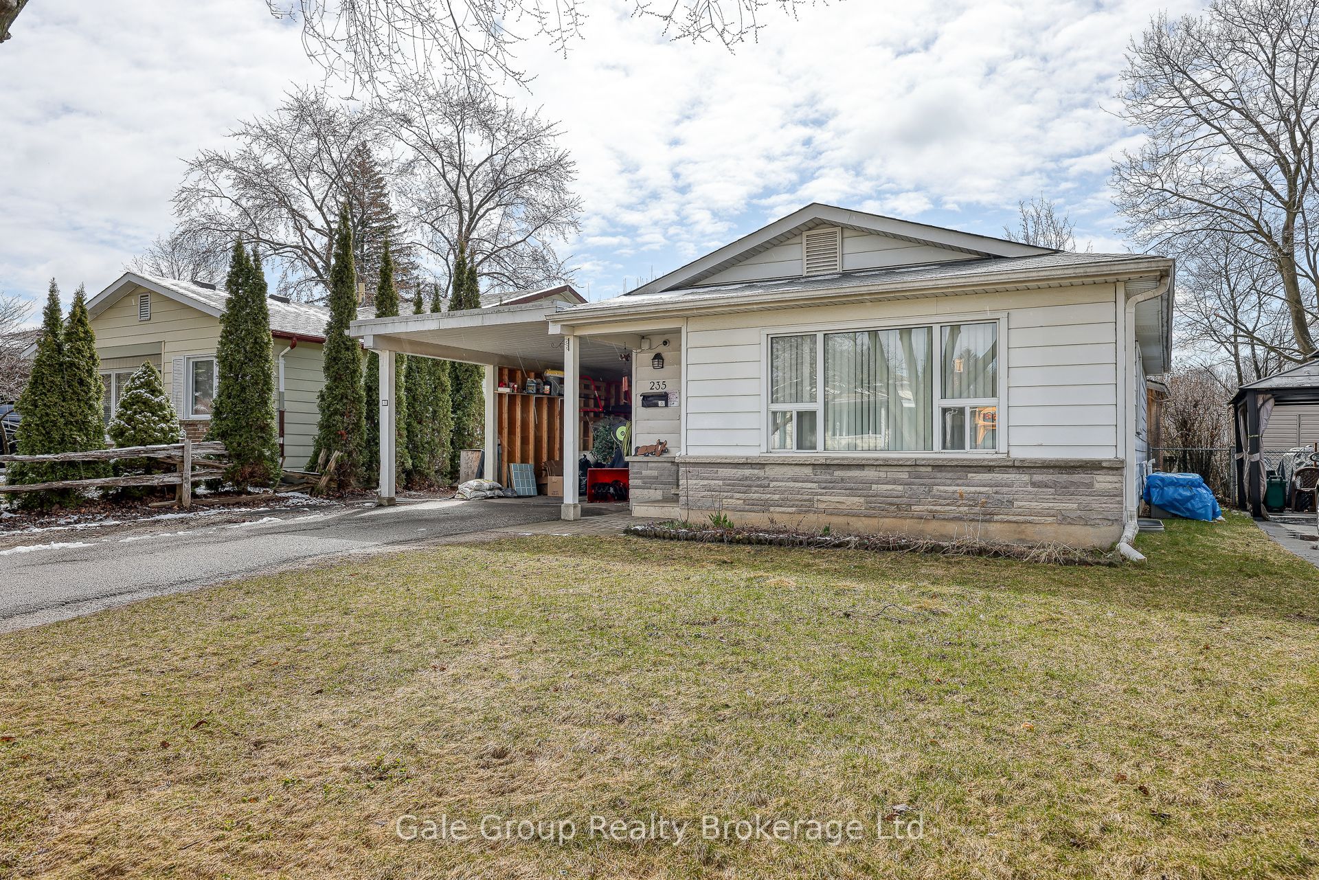 Photo 40 of 235 Huntingdon Crescent, Waterloo — HOMEH