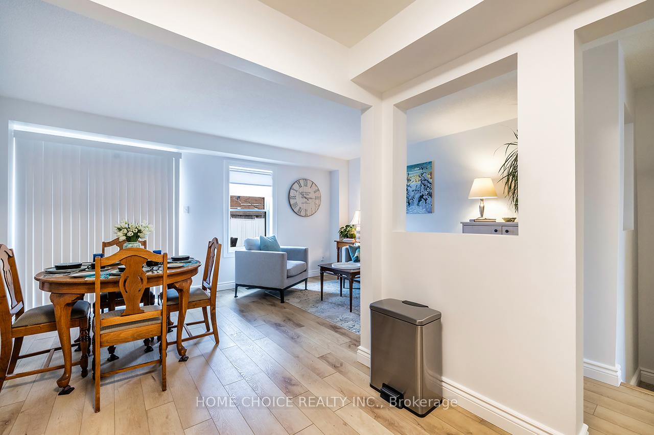 Photo 9 of 40 Somerscales Drive, Clarington, Bowmanville — HOMEH