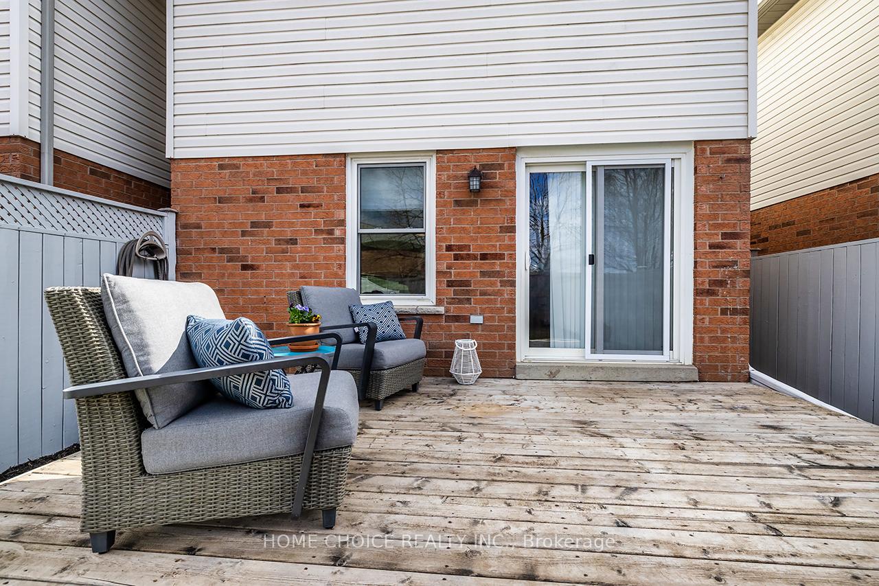 Photo 31 of 40 Somerscales Drive, Clarington, Bowmanville — HOMEH
