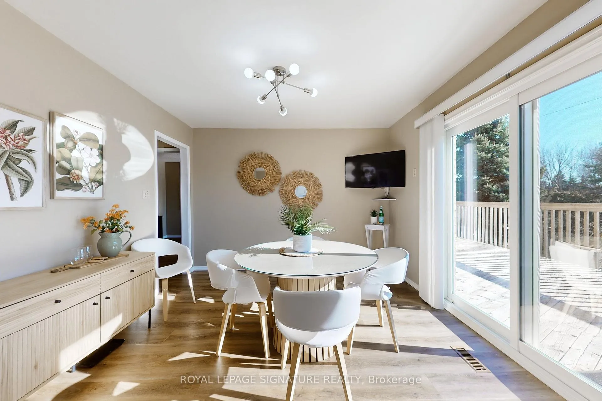 Photo 7 of 22 Winter Court, Whitby, Blue Grass Meadows — HOMEH