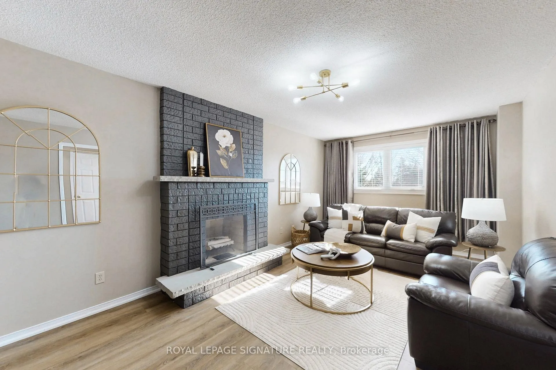 Photo 10 of 22 Winter Court, Whitby, Blue Grass Meadows — HOMEH