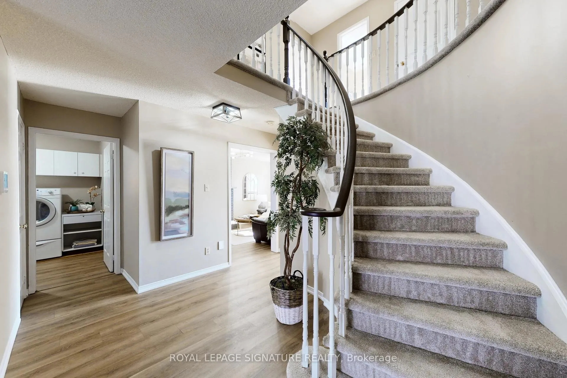 Photo 14 of 22 Winter Court, Whitby, Blue Grass Meadows — HOMEH