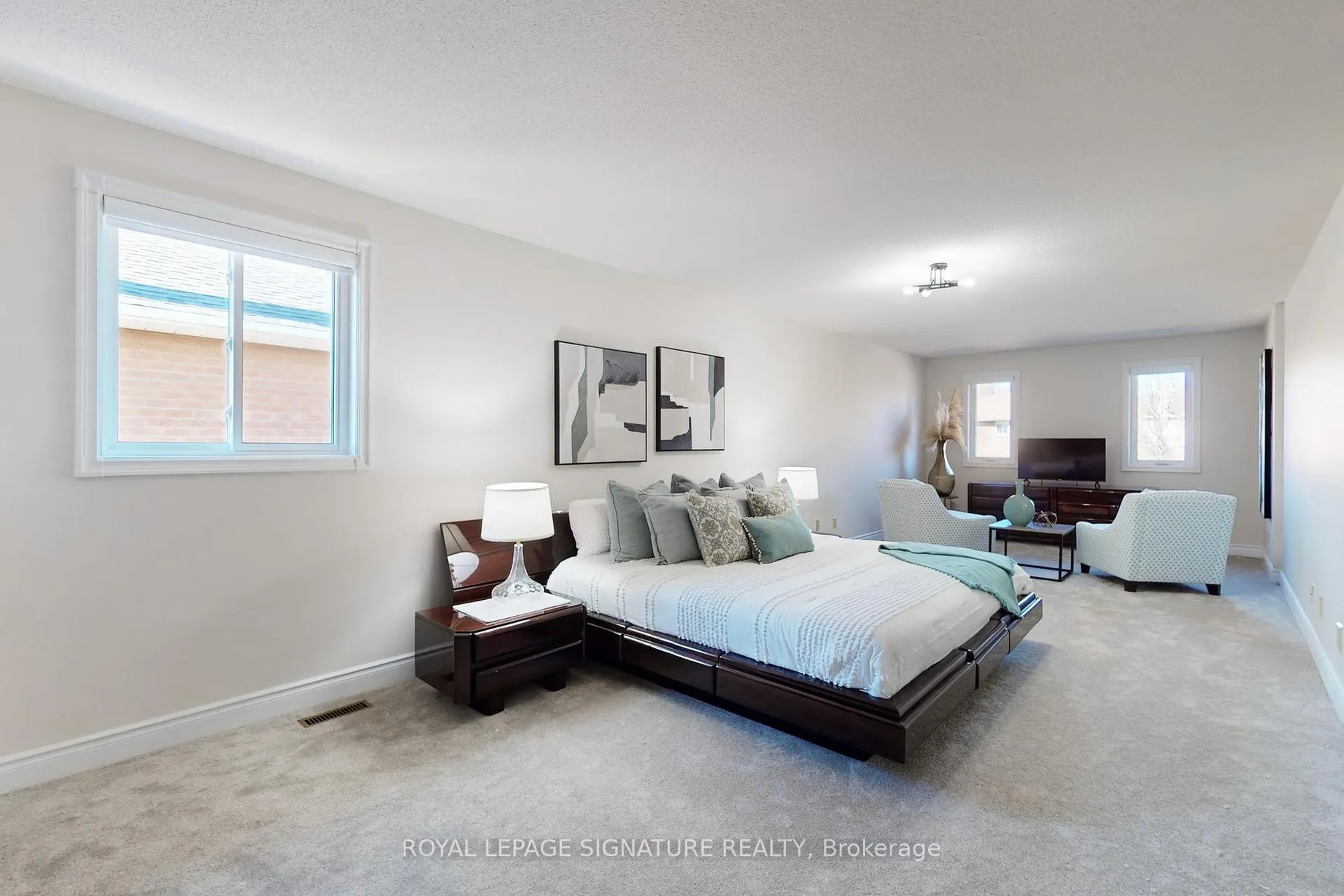 Photo 15 of 22 Winter Court, Whitby, Blue Grass Meadows — HOMEH