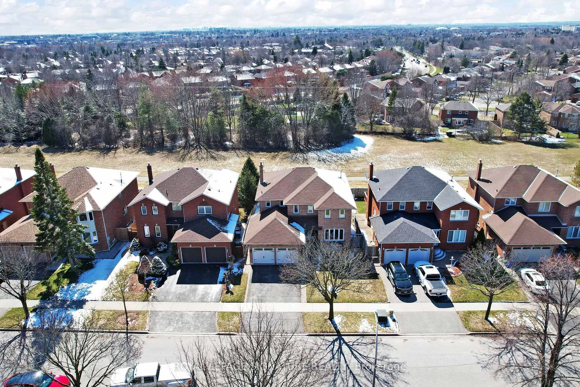 Photo 33 of 22 Winter Court, Whitby, Blue Grass Meadows — HOMEH