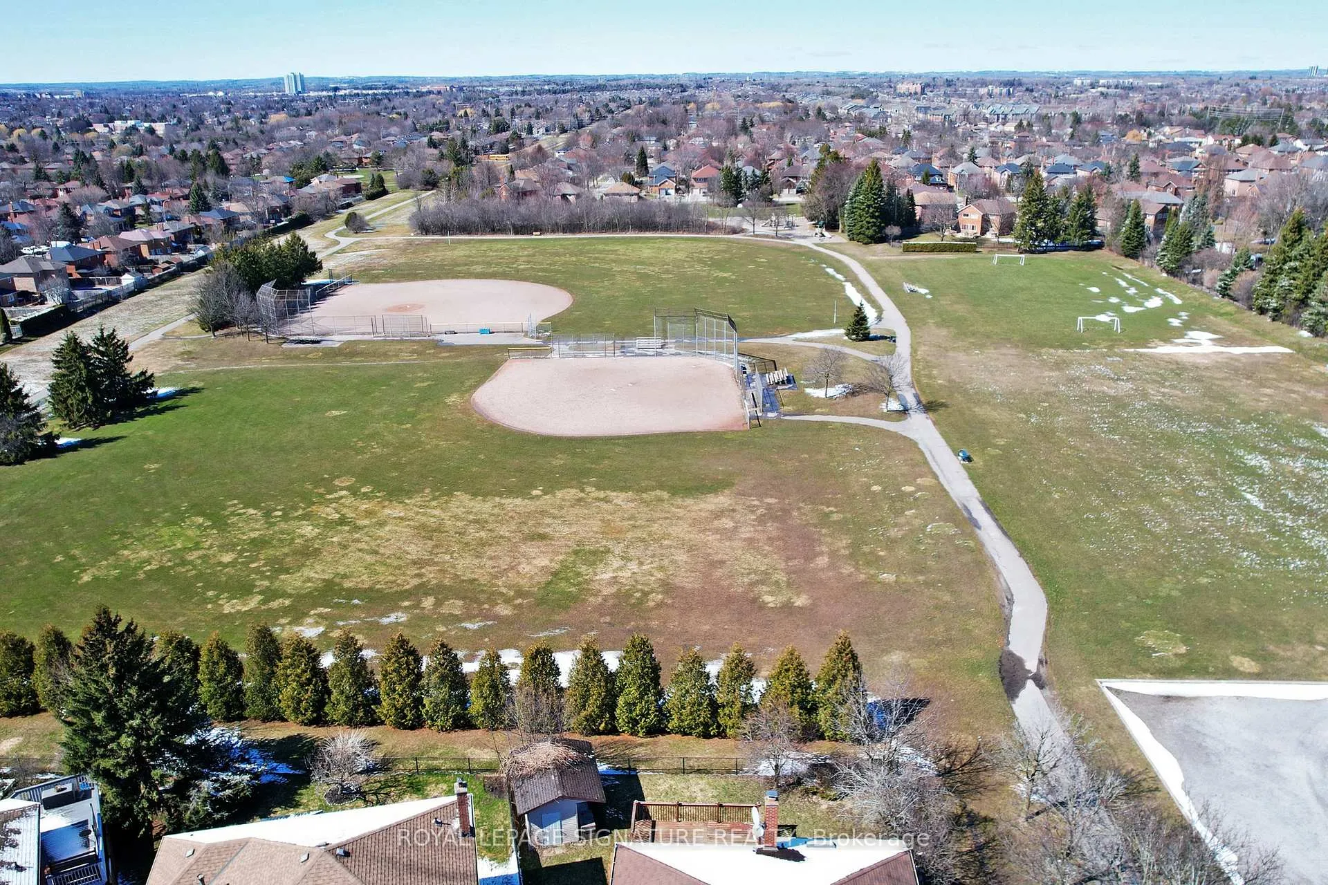 Photo 36 of 22 Winter Court, Whitby, Blue Grass Meadows — HOMEH