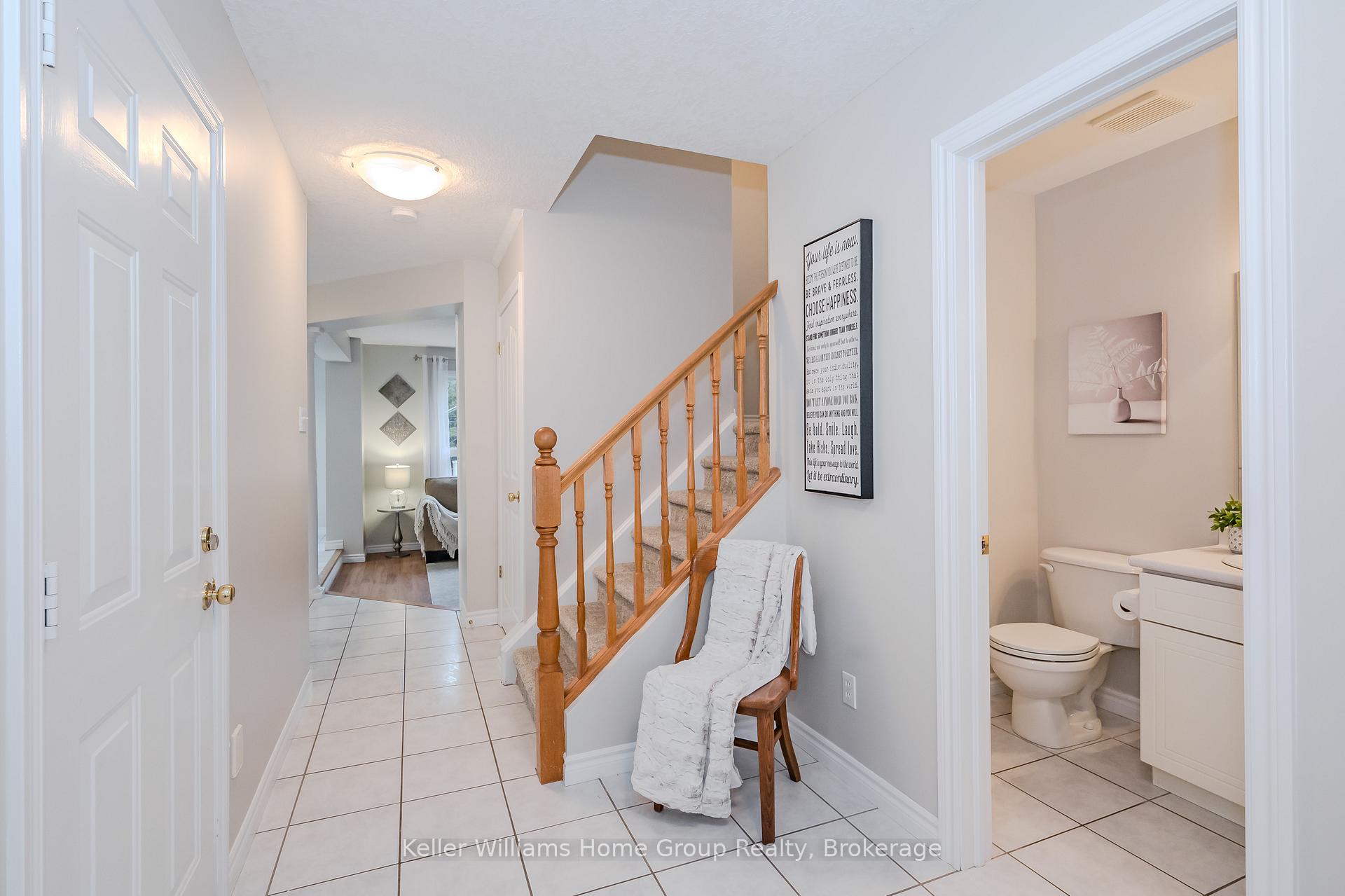 Photo 6 of 52 Carrington Place, Guelph, Kortright West — HOMEH