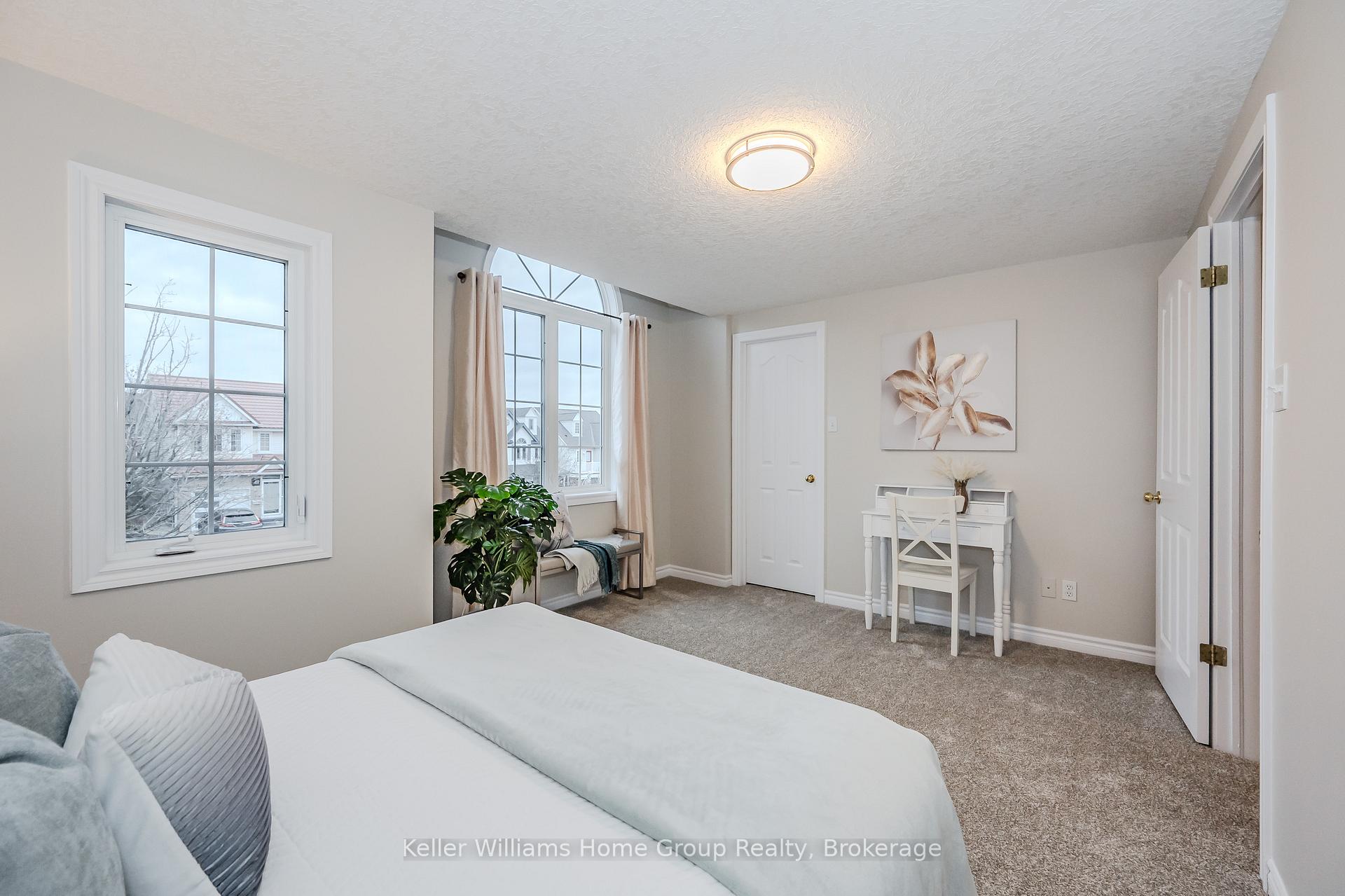 Photo 19 of 52 Carrington Place, Guelph, Kortright West — HOMEH