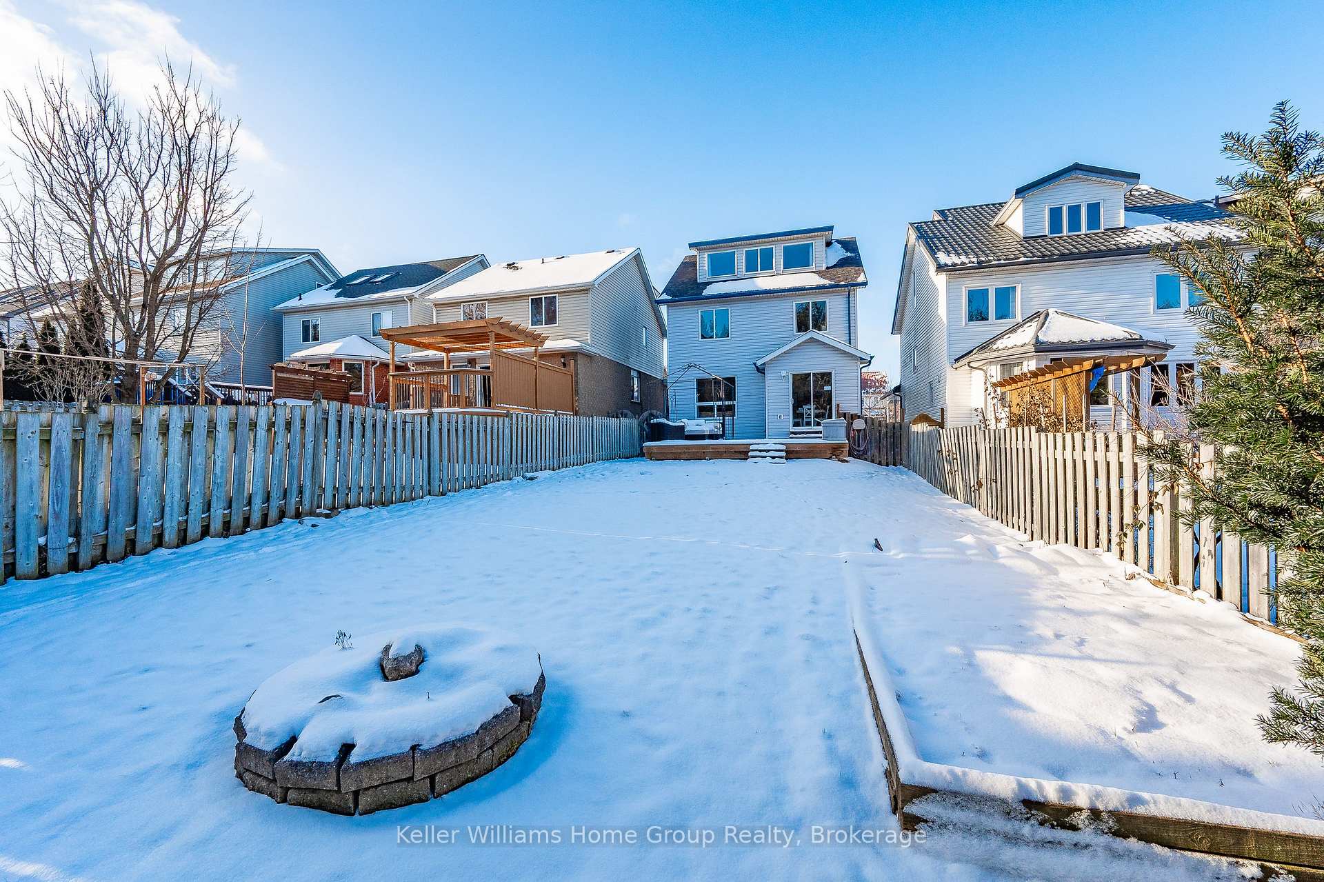 Photo 33 of 52 Carrington Place, Guelph, Kortright West — HOMEH