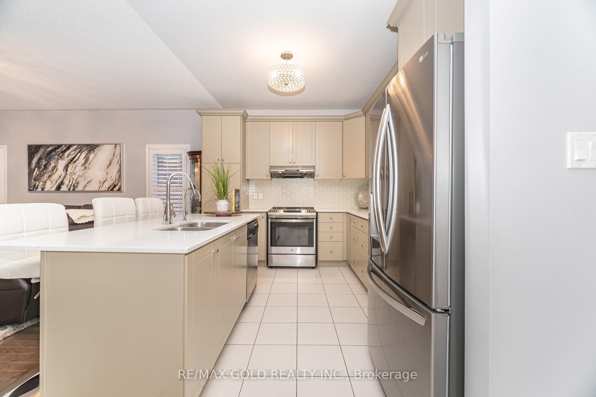 Photo 22 of Unit 15*, 30 Muzzo Drive, Brampton, Sandringham-Wellington — HOMEH