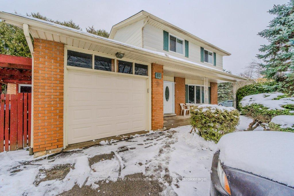 Photo 3 of 18 Rickson Avenue, Guelph, Kortright West — HOMEH