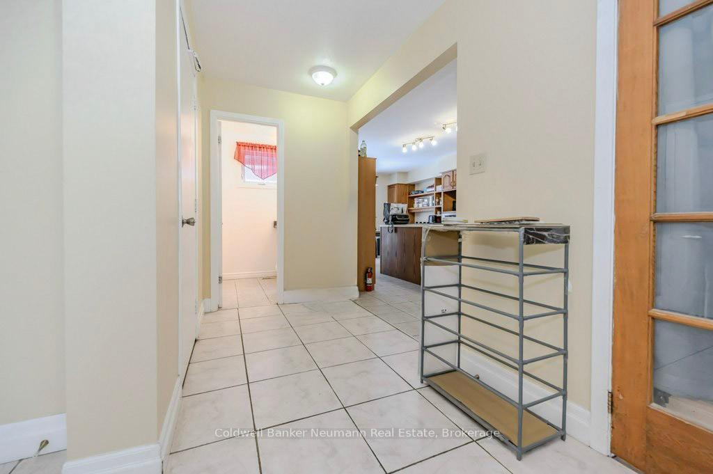 Photo 7 of 18 Rickson Avenue, Guelph, Kortright West — HOMEH