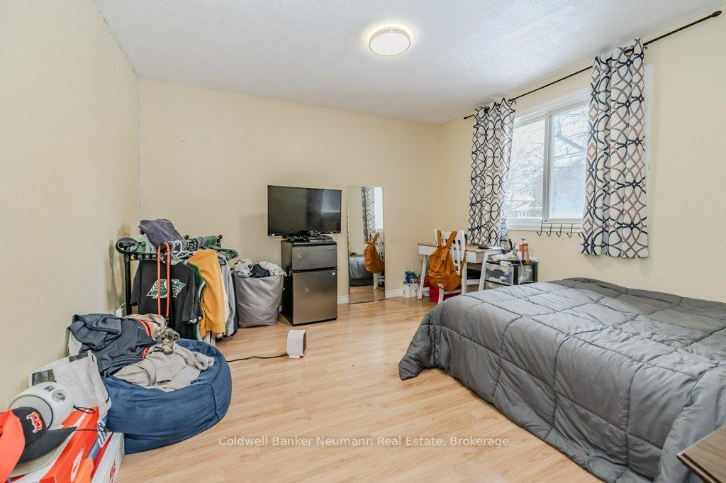 Photo 12 of 18 Rickson Avenue, Guelph, Kortright West — HOMEH