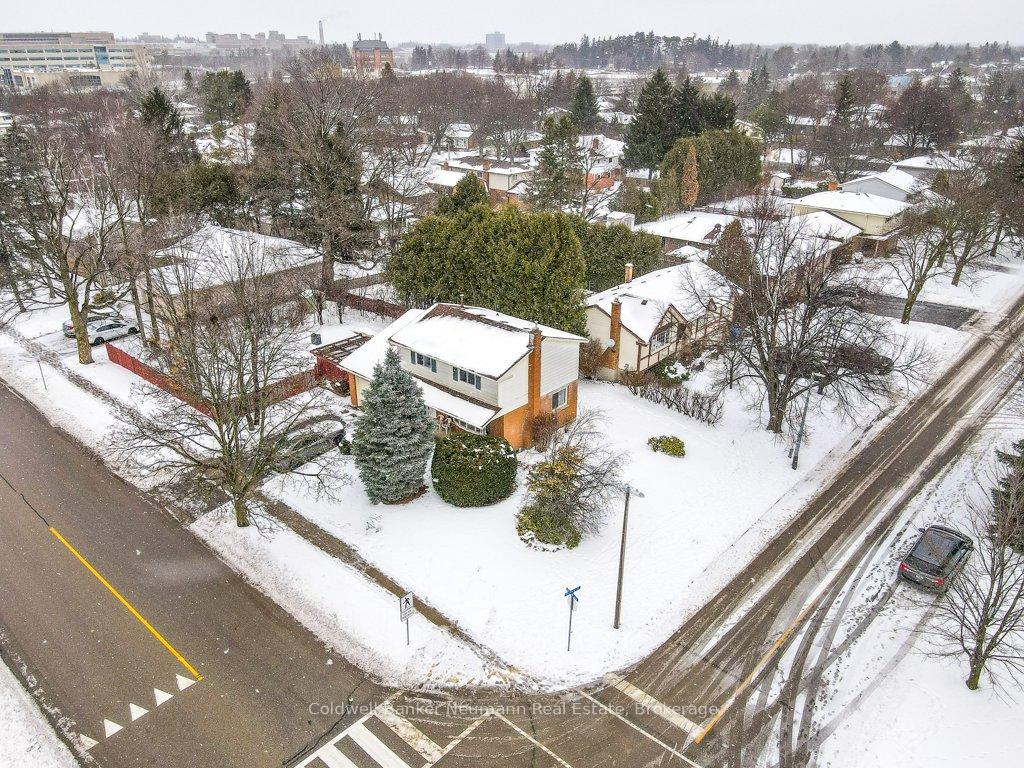 Photo 32 of 18 Rickson Avenue, Guelph, Kortright West — HOMEH