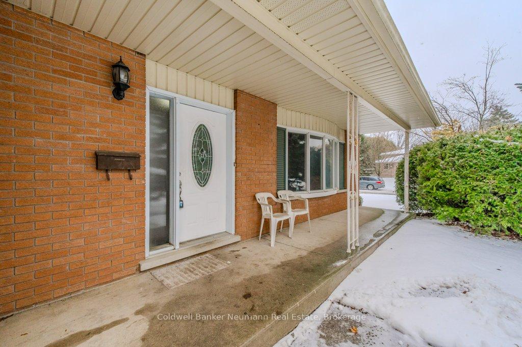 Photo 36 of 18 Rickson Avenue, Guelph, Kortright West — HOMEH