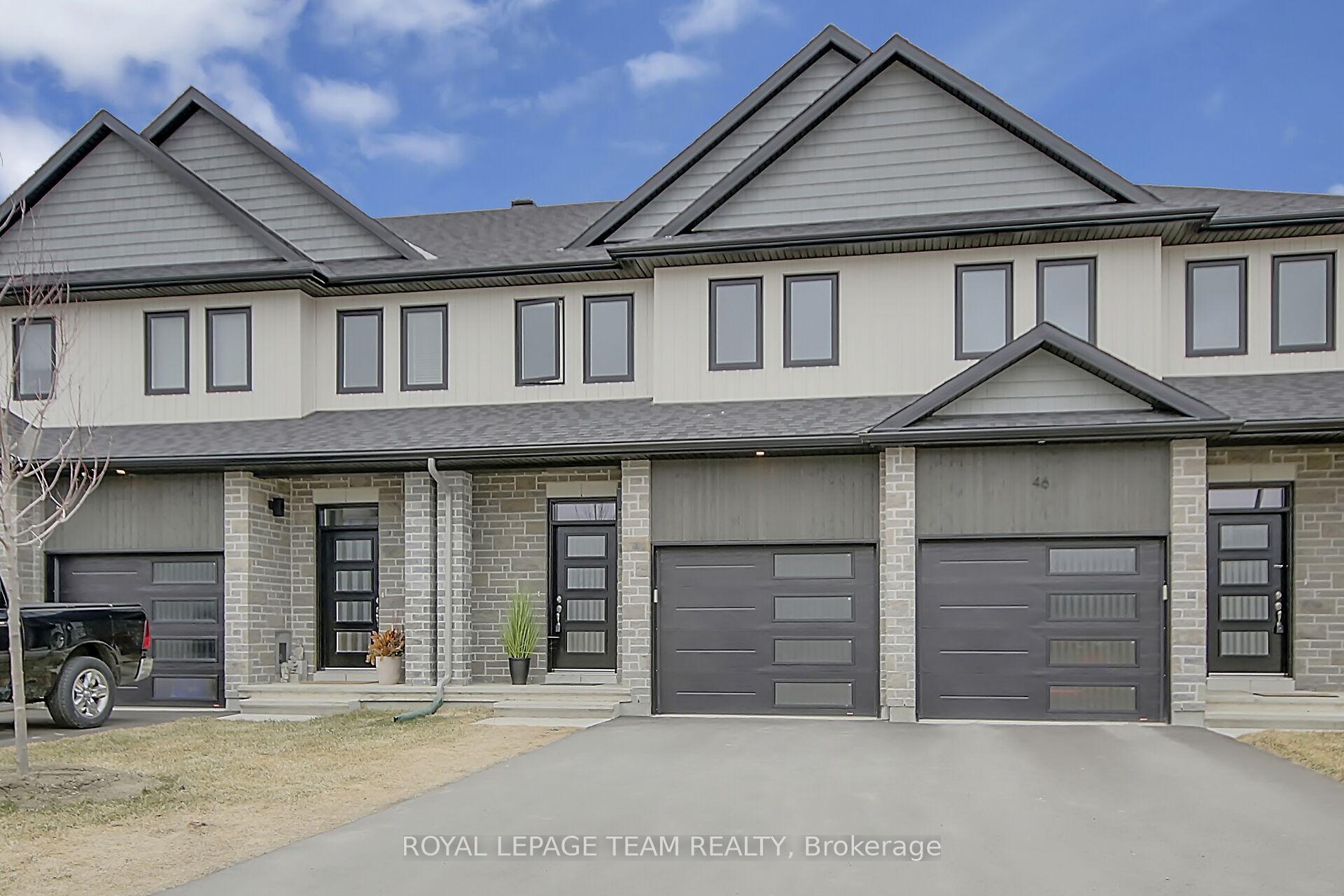 Photo 3 of 44 Griffith Way, Carleton Place — HOMEH