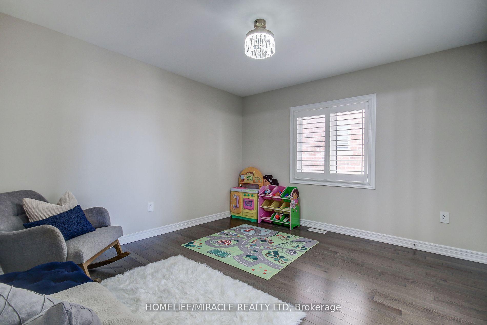 Photo 30 of 140 Morra Avenue, Caledon, Bolton East — HOMEH