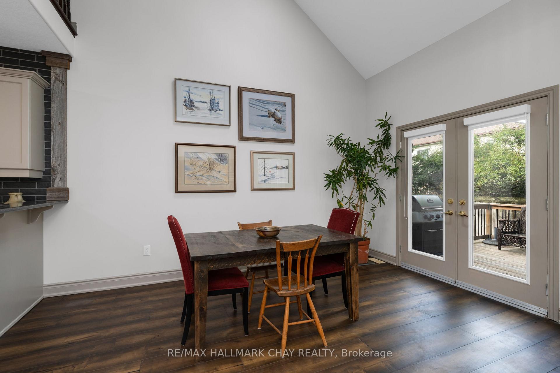 Photo 3 of Unit 20, 125 Huronia Road, Barrie, Painswick North — HOMEH